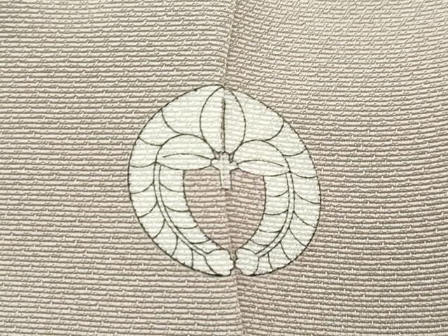 平和屋本店●極上　創業460年・千總　色留袖　駒刺繍　扇花菱文　金彩　生壁色地　逸品　CZAA5719s6_8