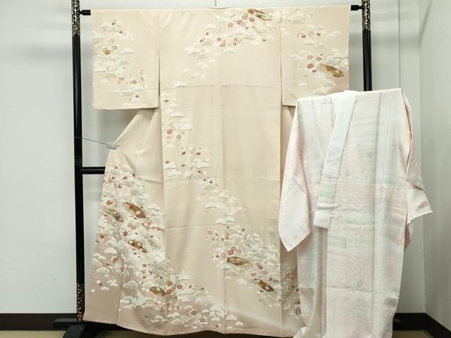 平和屋本店●極上　訪問着・長襦袢セット　駒刺繍　松竹梅文箱花文　暈し染め　金彩　丁子色地　逸品　CZAA4878s6