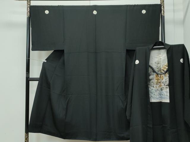 平和屋本店●極上　男性　黒紋付　長羽織セット　羽裏：虎　逸品　CZAA5098s6