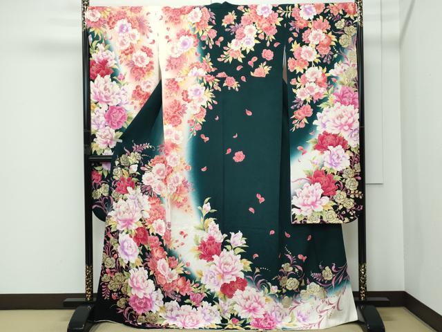 平和屋着物●極上　振袖　刺繍　牡丹　暈し染め　金彩　虫襖色地　逸品　CZAA5137s6 平和屋着物○極上 振袖 刺繍 牡丹 暈し染め 金彩 虫襖色地 逸品
