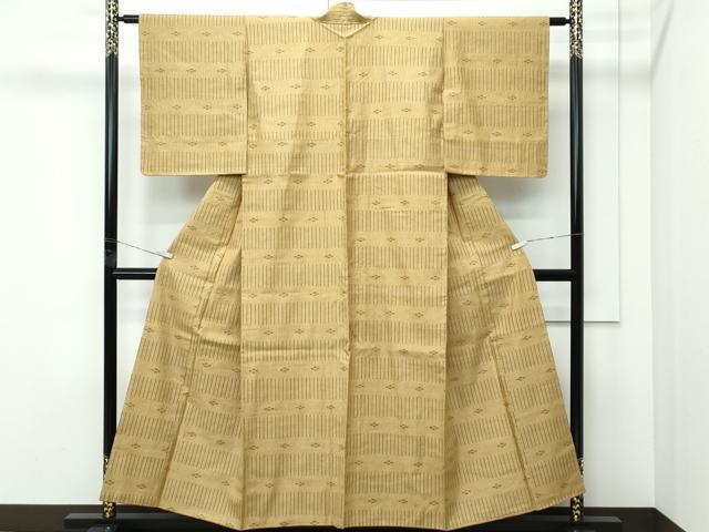 平和屋本店○極上 国指定重要無形文化財 本場久米島紬 山城智子作 手織