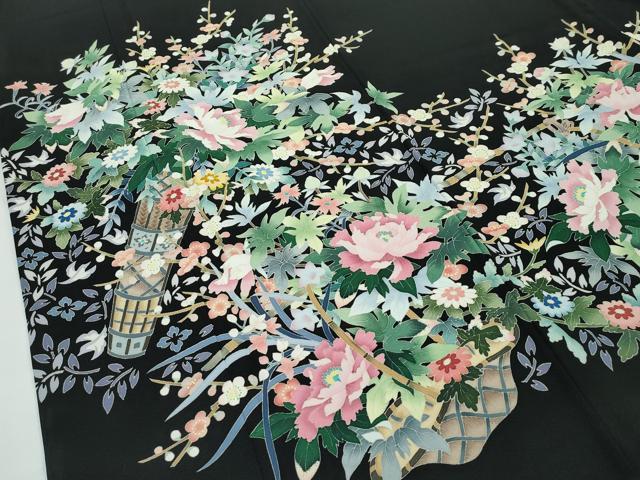平和屋着物●極上　本加賀友禅作家　染元千紅代表　寺西一紘　黒留袖・長襦袢セット　花籠文　逸品　未使用　CZAA5223s6_2