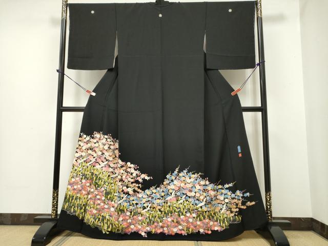 D650 黒留袖　友禅　鶴　花模様　正絹　着物　袷　比翼なし　未使用極美品 黒留袖 友禅 鶴 花模様 正絹 着物 袷 比翼なし D650 黒留袖 友禅 鶴