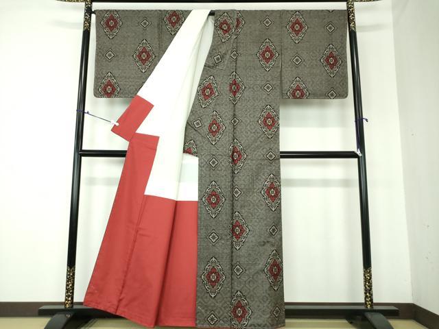 平和屋着物○本場大島紬 龍郷絣 花菱文 正絹 逸品 DAAQ3342ps