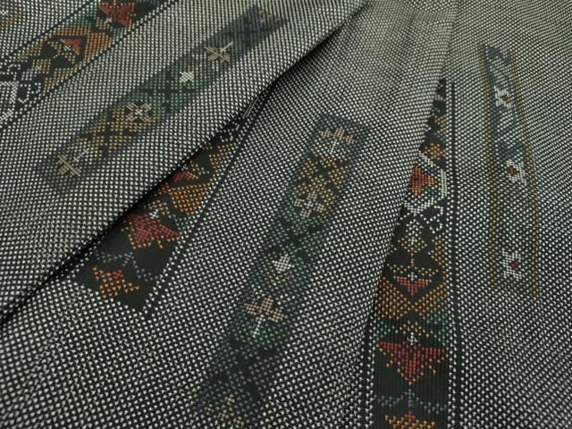 平和屋着物●本場大島紬　7マルキ　短冊花文　ますいわ屋扱い　正絹　逸品　DAAQ3356ps