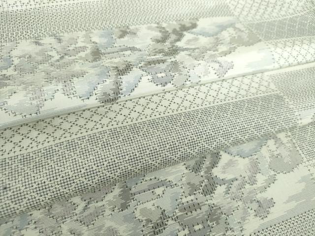 平和屋着物●本場大島紬　白大島　9マルキ　横段樹林風景　正絹　逸品　DAAQ3382ps