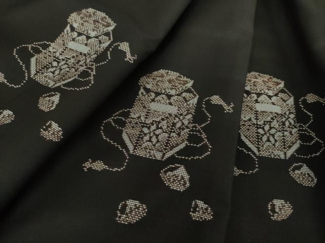 平和屋着物●本場大島紬　9マルキ　地空　貝桶文　正絹　逸品　DAAQ3491ps