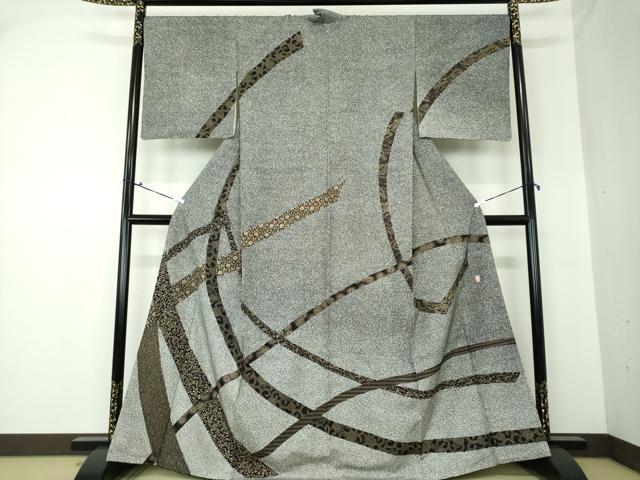 平和屋着物●小紋師　鷲津芳雄　本場染大島紬　訪問着　名物裂花文　たたき染め　黒地　金彩　正絹　逸品　DAAQ3492ps