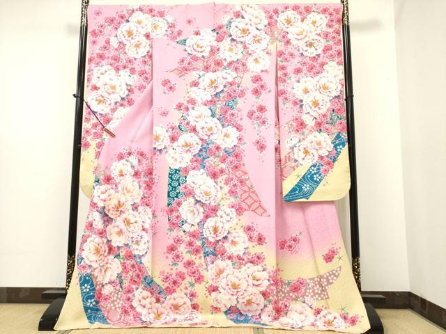 平和屋着物○豪華振袖 刺繍 牡丹花文 暈し染め 銀通し地