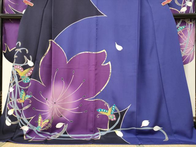 振袖フルセット豪華振袖　駒刺繍　舞蝶花丸文　金彩　正絹 平和屋着物○豪華振袖 駒刺繍 総刺繍 舞蝶花文 金彩 正絹