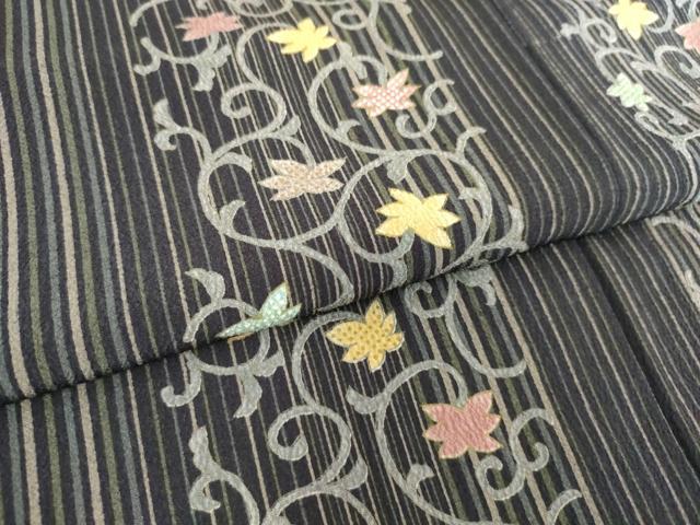 平和屋着物□極上 小紋 唐草文 黒地 金銀彩 逸品 未使用 DZAA8225kh5