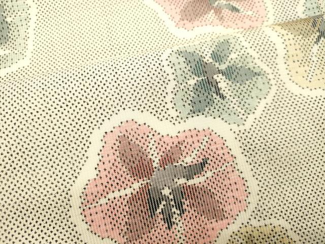 平和屋着物○本場大島紬 総絣 7マルキ 舞花文 正絹 逸品 DAAS2112tw