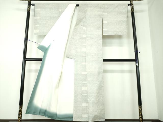 平和屋着物○本場大島紬 白大島 9マルキ 格子草花文 正絹 逸品 DAAW5083ud