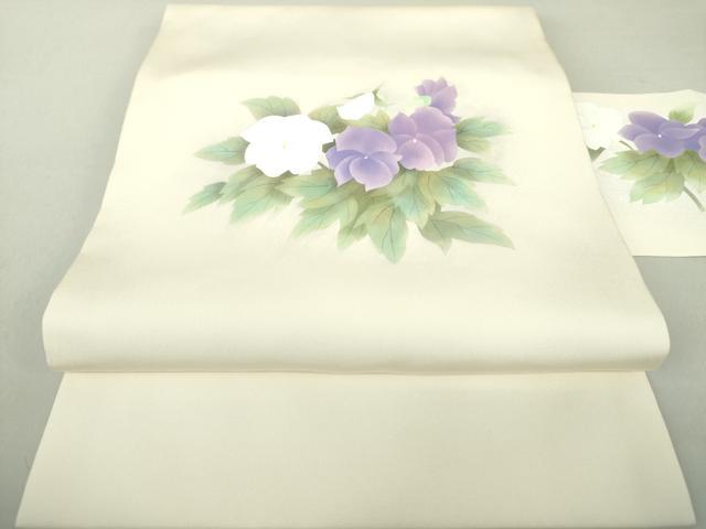 平和屋着物●塩瀬　九寸名古屋帯　手描き　草花文　銀彩　正絹　逸品　DAAS3105ps