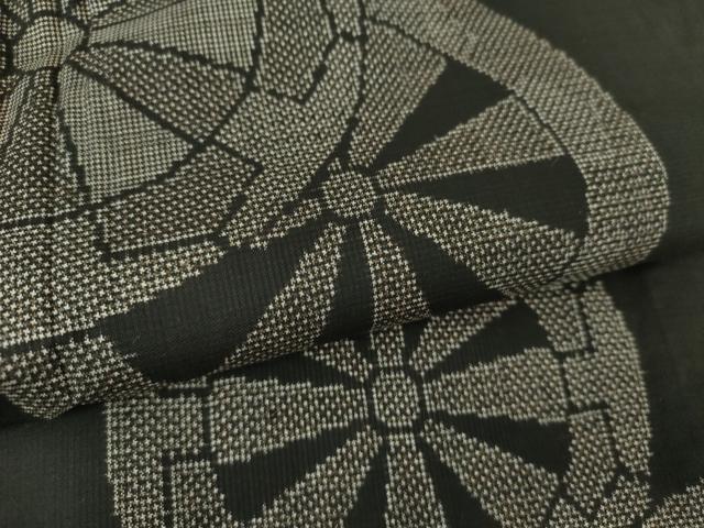 平和屋着物○都喜ヱ門 本場大島紬 7マルキ 地空 源氏車