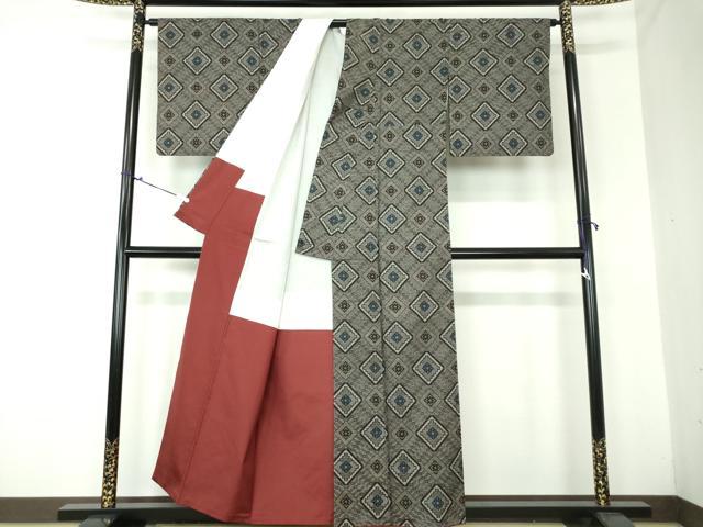 K0138 美品 逸品 稀少 龍郷 正絹 本場大島紬 平和屋着物○希少 本場大島紬 龍郷絣 洋花菱文 正絹 逸品