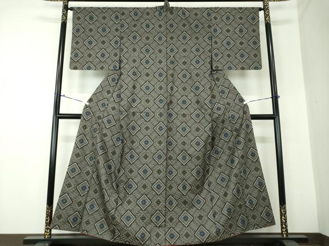 K0138 美品 逸品 稀少 龍郷 正絹 本場大島紬 平和屋着物○本場大島紬 龍郷絣 花菱文 正絹 逸品 DAAS3292ps