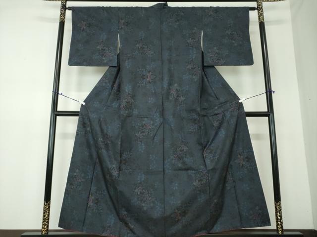 平和屋着物○本場大島紬 9マルキ 草花文 やまと誂製 正絹 逸品 DAAS3328ps