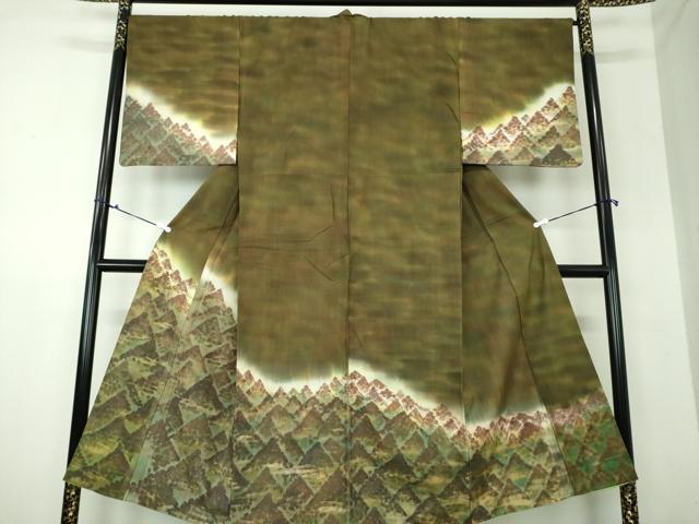 平和屋着物●男性　訪問着　紬地　手描き　遠山樹林文　正絹　逸品　DAAS3342ps