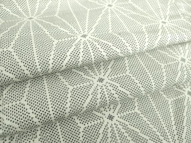 平和屋着物●本場大島紬　白大島　7マルキ　麻の葉文様　正絹　逸品　DAAS3369ps