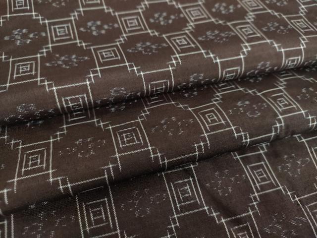 平和屋着物●本場琉球絣　蜀江花文　正絹　逸品　DAAS3389ps