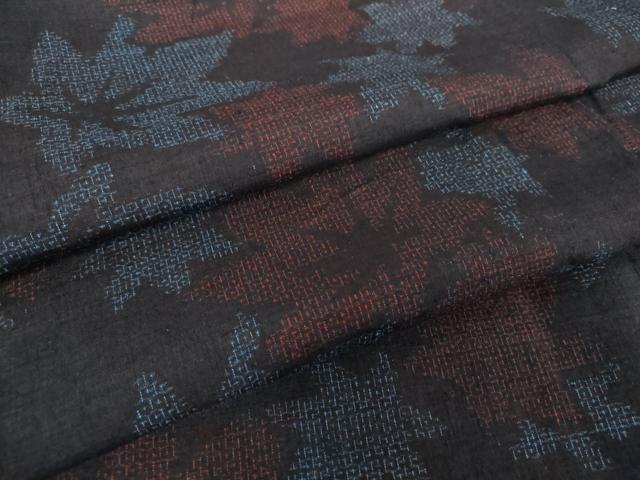 平和屋着物●本場結城紬　重要無形文化財　80亀甲　楓文　正絹　逸品　未使用　DAAS3462ps