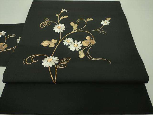 【トールサイズ】正絹 単衣 紺×黒 小紋 草花文 銀彩 ⑤ 小紋 紬 菊 紗綾形 菱 唐草 花模様 黒地 着物 013a d 水着/浴衣