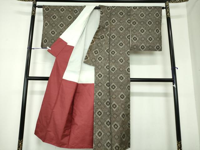 平和屋着物○本場大島紬 龍郷絣 花菱文 正絹 逸品 DAAS3680ps