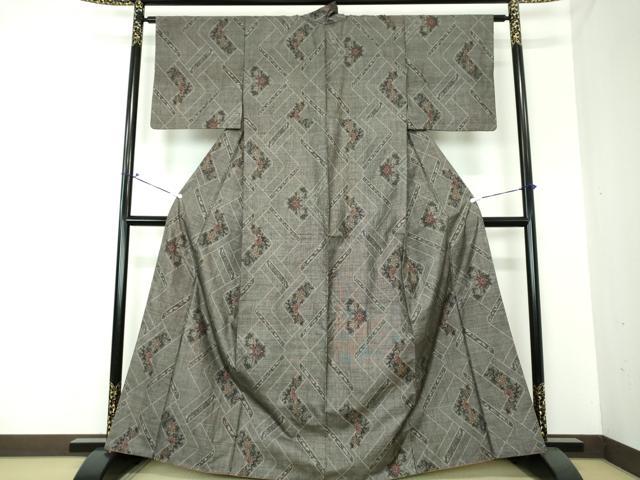 平和屋着物○本場大島紬 9マルキ 草花文 正絹 逸品 DAAS3723ps