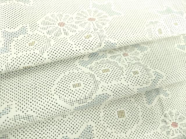 平和屋着物●本場大島紬　白大島　7マルキ　草花文　正絹　逸品　DAAS3851ps