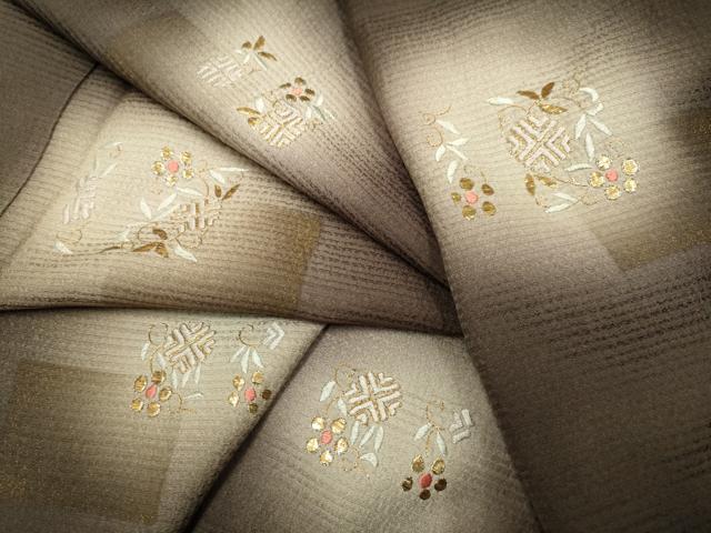 平和屋着物▽訪問着　単衣　刺繍　草花文　蛍暈し　金彩　正絹　逸品　DAAS4168du