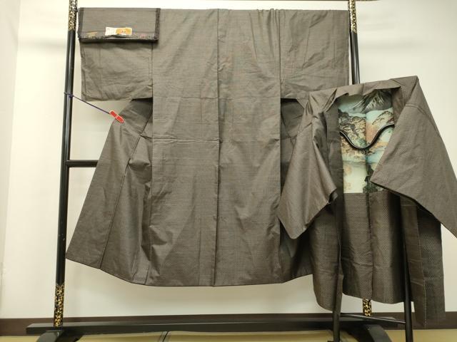 平和屋着物●男性　本場染大島紬　アンサンブル　亀甲柄　証紙付き　正絹　逸品　DAAT1051tw