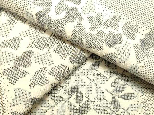 平和屋着物●上質な小紋　紬地　市松草花文　正絹　逸品　DAAT1160tw