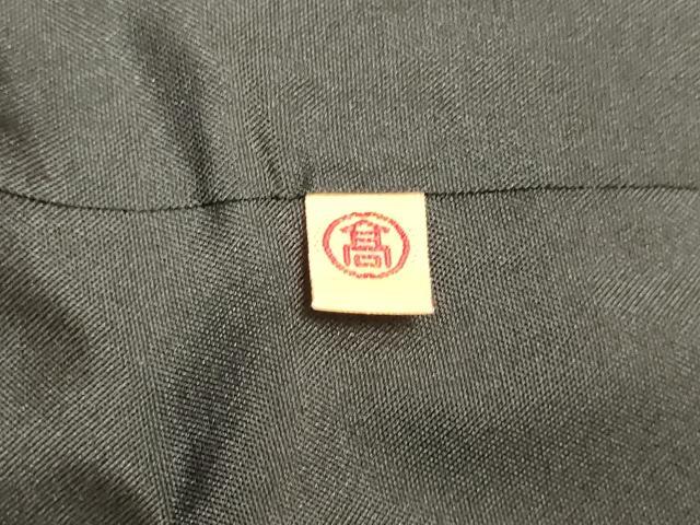 平和屋着物●本場大島紬　7マルキ　80亀甲　変わり市松文様　高島屋扱い　正絹　逸品　DAAT1247tw 平和屋着物○本場大島紬 7マルキ 80亀甲 変わり市松文様 高島屋扱い 正絹