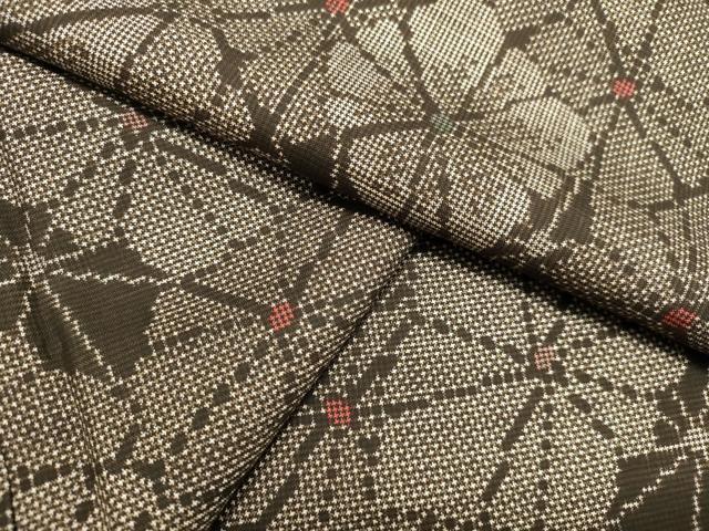 平和屋着物●本場大島紬　7マルキ　舞花文　正絹　逸品　DAAT1255tw