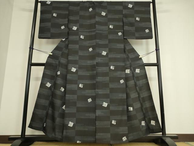 平和屋着物▽小紋 単衣 色紙花文 黒地 洗える着物 DAAT9369az 小紋