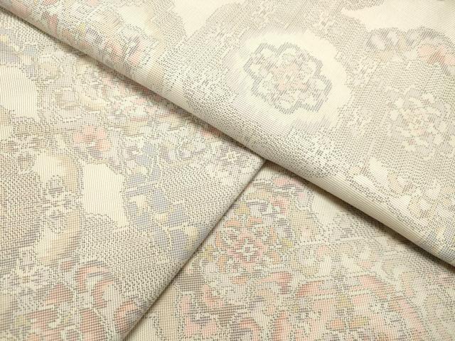 平和屋着物●本場大島紬　白大島　9マルキ　花絵皿文　正絹　逸品　DAAU0664tw