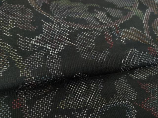 平和屋着物○本場大島紬 9マルキ 花唐草文 正絹 逸品 DAAU5137ps