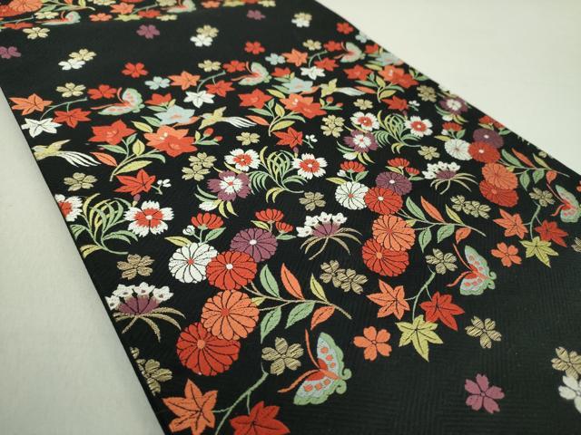 平和屋着物○六通柄袋帯 唐織 舞蝶文 黒地 金糸 正絹 逸品