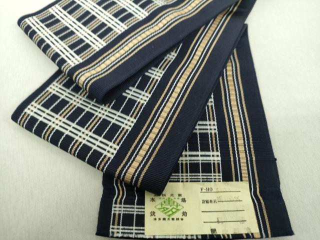 平和屋着物●男性　本場筑前博多織　両面　角帯　格子間道　証紙付き　正絹　逸品　未使用　DAAU5537ps