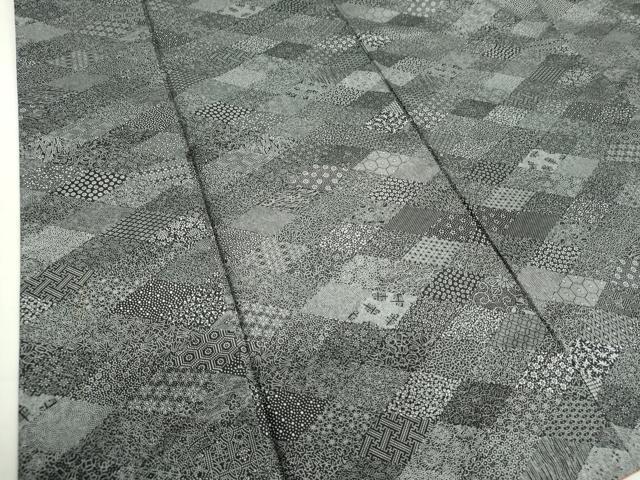 平和屋着物●本場染大島紬　江戸小紋　吉祥花菱文　黒地　さが美扱い　正絹　逸品　DAAU5634ps 平和屋着物○本場染大島紬 江戸小紋 吉祥花菱文 黒地 さが美扱い 正絹