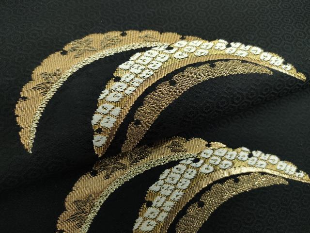 平和屋着物●六通柄袋帯　唐織　雪芝花文　黒地　金糸　正絹　逸品　DAAU5729ps