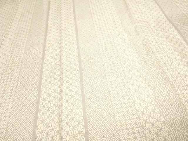 平和屋着物▽本場大島紬　白大島　単衣　9マルキ　吉祥文　ますいわ屋扱い　正絹　逸品　DAAU6399sf