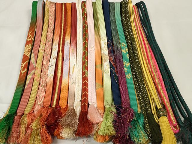 平和屋着物●和装小物　帯締め20本セット　高麗組　笹浪組　唐組　奈良組　飾り玉　金糸　逸品　DAAU7828zzz