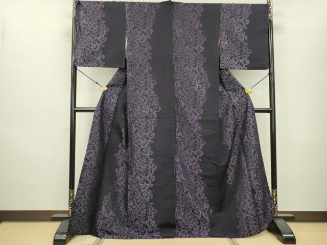 平和屋着物□上質な色無地 紋意匠 葡萄鼠色 鬼しぼ縮緬