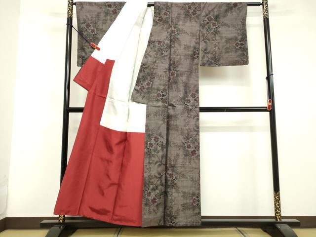 平和屋着物●本場大島紬　9マルキ　草花文　正絹　逸品　DAAV1191tw 平和屋着物○本場大島紬 9マルキ 草花文 正絹 逸品 DAAV1191tw 平和屋着物