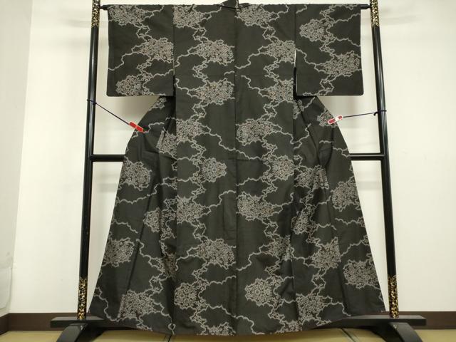 平和屋着物●本場大島紬　9マルキ　雲取り草花文　正絹　逸品　CAAW7375yc 平和屋着物○本場大島紬 9マルキ 雲取り草花文 正絹 逸品 CAAW7375yc