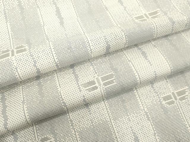 平和屋着物●本場大島紬　白大島　9マルキ　とんぼ　正絹　逸品　DAAV1421tw