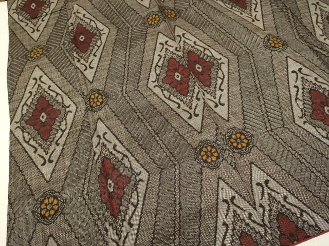 平和屋着物○希少 本場大島紬 龍郷絣 花菱文 正絹 逸品 DAAV3235du