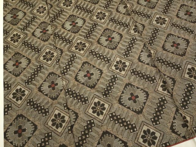 平和屋着物●希少　本場大島紬　龍郷絣　花菱文　証紙付き　正絹　逸品　DAAV3334du